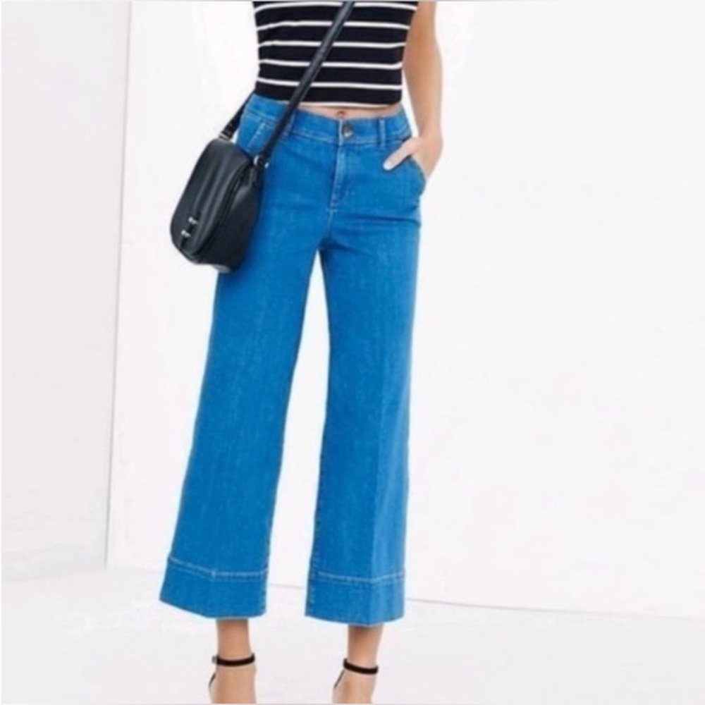 Express wideleg cropped jeans